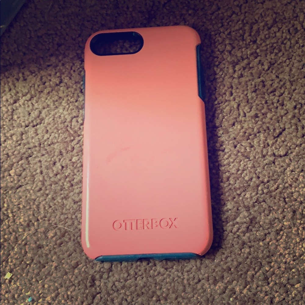 Otter box iPhone 7